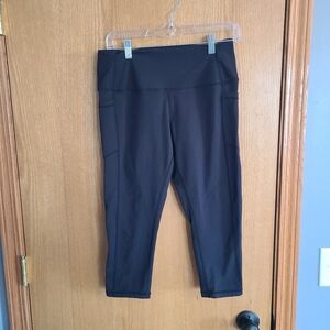 Ethos Black Capris